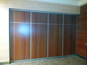 Konferans Odası Akustik Bölme Duvar Paneli Genişliği 500 Mm - 1230 Mm