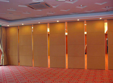 Sınıf Paneli Kalınlığı 65 mm Sistem Asma Bölme Duvarları Asma