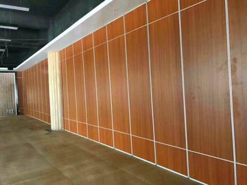 Ticari Konum Ofis Hareketli Bölme Duvarlar Panel Yüksekliği 4m Genişlik 500mm