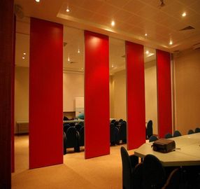 Hareketli Kapı Makaraları Ziyafet Salonu Akustik Bölme Duvar Paneli Kalınlığı 65mm OEM / ODM