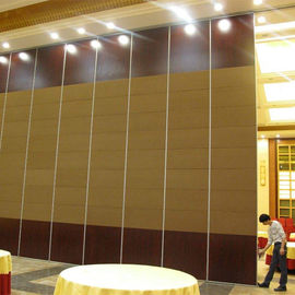 Toplantı Salonu İçin İç Alüminyum Sürgülü Katlanır 65mm Hareketli Bölme Duvarlar