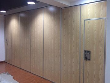 Dayanıklı Ses Geçirmez Oda Bölümleri Ahşap Çıkarılabilir Akustik Asılı Dekoratif Paneller