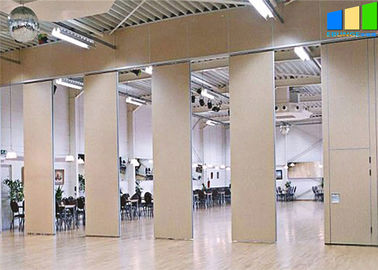Ses Geçirmez Ofis Toplantı Odası Panelleri 65mm Kalınlığı Ahşap Malzeme Sürgülü Bölme Duvar