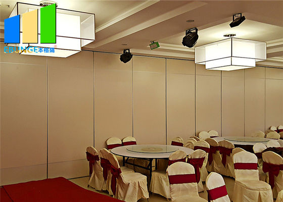 Eğitim Odası HPL Laminat Akustik Katlanır Ofis Duvar Bölmesi