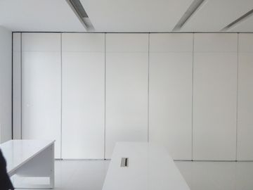 Konferans Odası Bölümü Hareketli Duvarlar Panel Kalınlığı 85mm, Katlanır Panel Bölmeler
