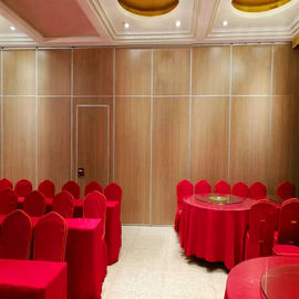 Otel Balo Salonu için Akustik Ahşap Ahşap Katlanır Bölme Duvar Sistemi