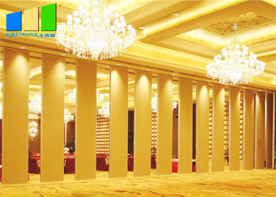Otel odası bölücü katlanır kapı bölücü iç tasarım için özelleştirilmiş renkli hareketli bölme duvar